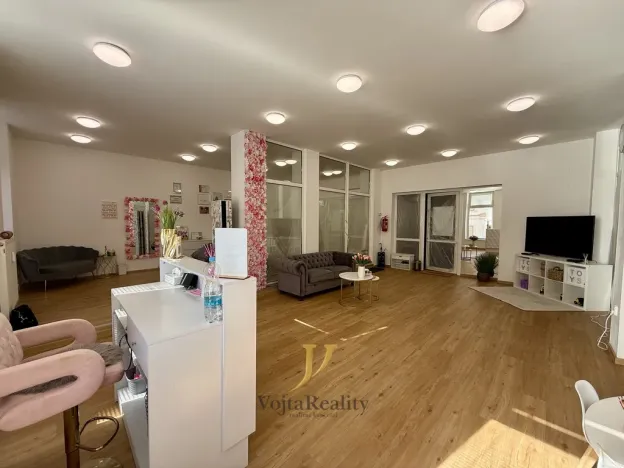 Pronájem obchodního prostoru, Šumperk, Gen. Svobody, 73 m2