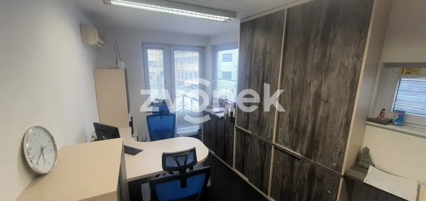 Pronájem kanceláře, Zlín, 28 m2