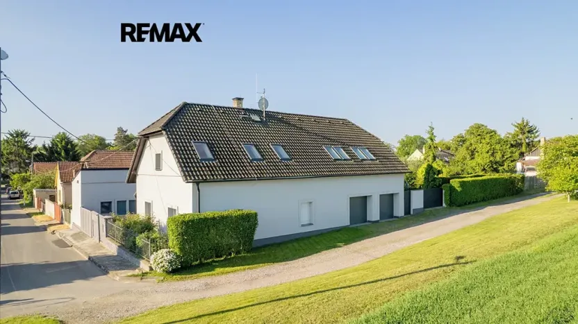 Prodej rodinného domu, Chrášťany, 175 m2