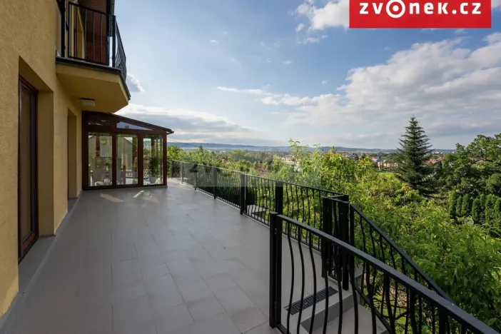 Prodej vily, Hranice - Hranice I-Město, 540 m2