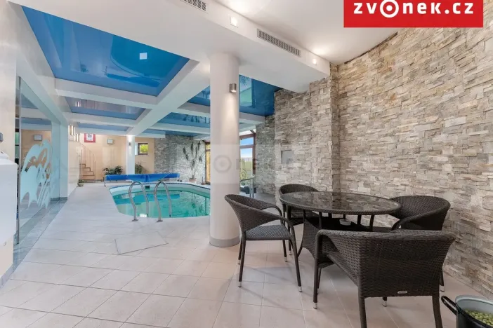 Prodej vily, Hranice - Hranice I-Město, 540 m2