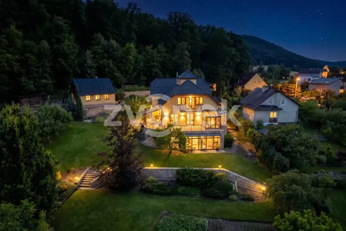 Prodej vily, Hranice - Hranice I-Město, 540 m2
