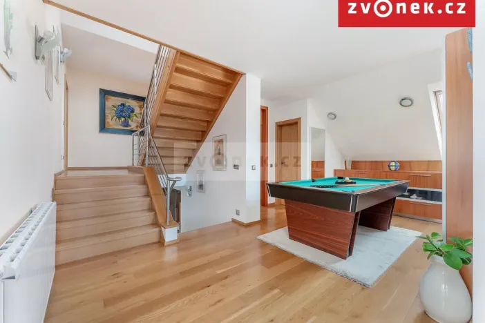 Prodej vily, Hranice, Pod Bílým kamenem, 540 m2