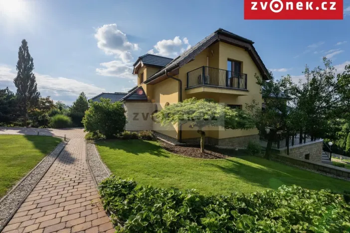 Prodej kanceláře, Hranice - Hranice I-Město, 660 m2