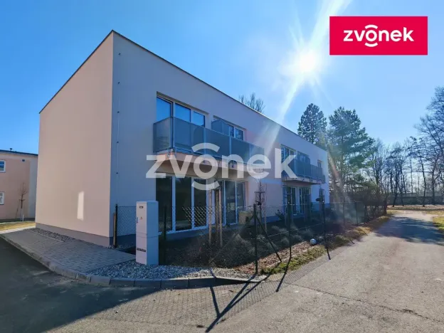 Pronájem bytu 1+kk, Otrokovice, Moravní, 40 m2