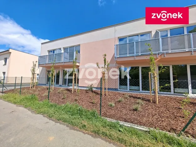 Pronájem bytu 1+kk, Otrokovice, Moravní, 34 m2