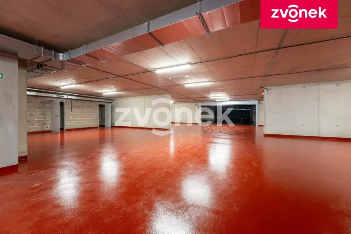 Prodej bytu 4+1, Zlín, Nad Stráněmi, 198 m2