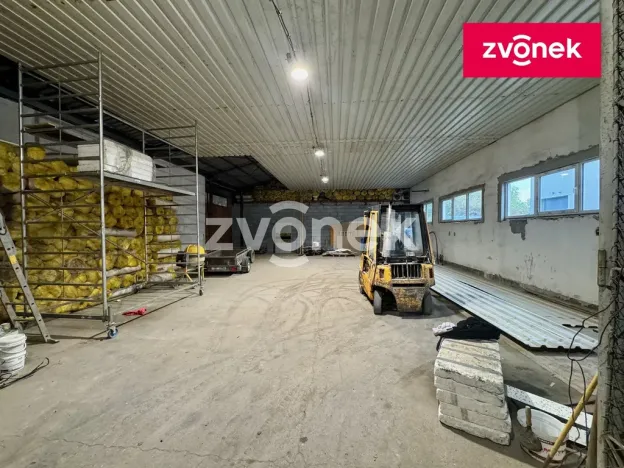 Pronájem skladu, Zlín, Jateční, 220 m2