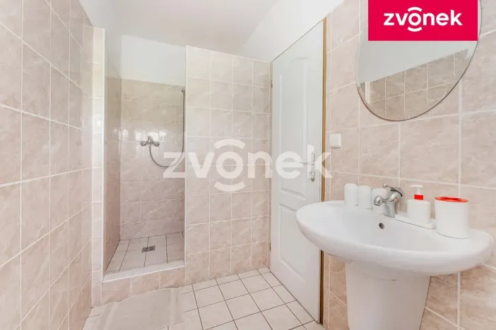 Prodej rodinného domu, Fryšták, Dolnoveská, 400 m2