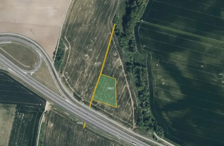 Prodej pole, Ostrov, 33016 m2