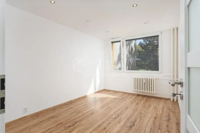 Pronájem bytu 3+kk, Praha - Komořany, Za sídlištěm, 73 m2