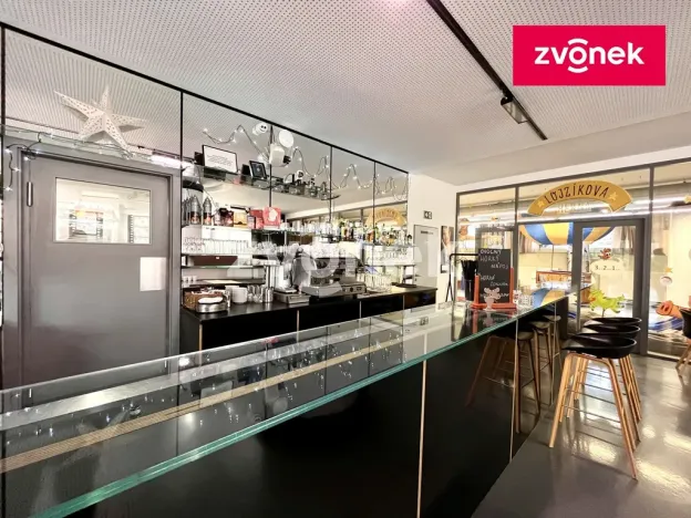 Pronájem restaurace, Zlín - Kudlov, Filmová, 318 m2