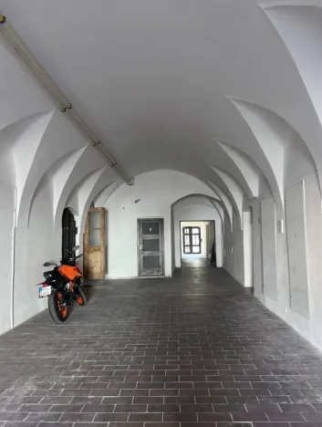 Pronájem bytu 2+1, Hradec Králové, Velké náměstí, 88 m2