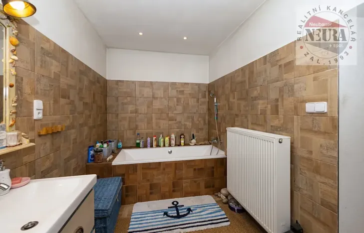 Prodej rodinného domu, Rabí, 325 m2