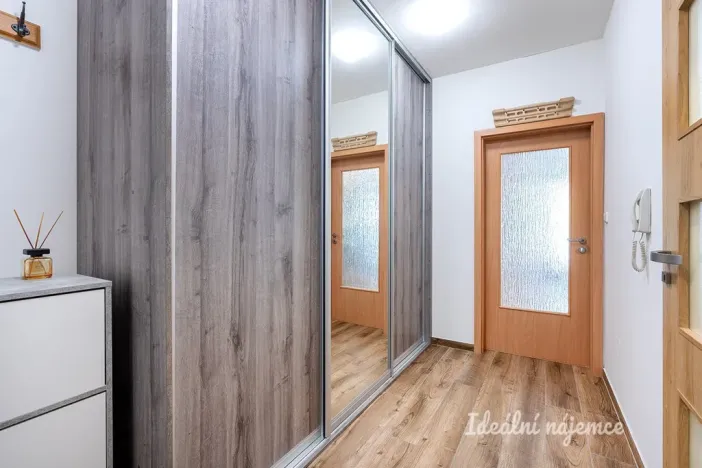 Pronájem bytu 2+kk, Praha - Libeň, Davídkova, 57 m2