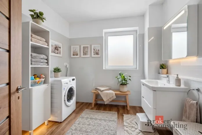 Prodej bytu 2+kk, Valtice, P. Bezruče, 56 m2