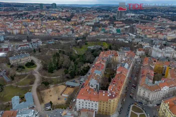 Pronájem bytu 4+kk, Praha - Vinohrady, U Havlíčkových sadů, 140 m2