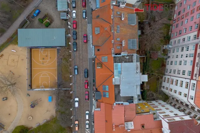 Pronájem bytu 4+kk, Praha - Vinohrady, U Havlíčkových sadů, 140 m2