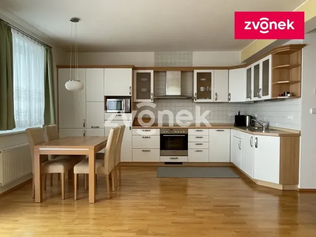 Pronájem bytu 3+kk, Zlín, Plesníkova, 118 m2