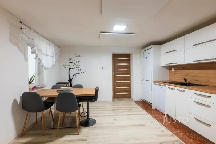 Prodej rodinného domu, Moravská Nová Ves, Lipová, 97 m2