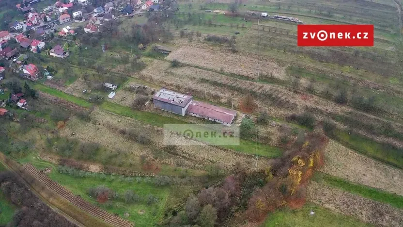 Prodej zemědělského objektu, Študlov, 800 m2