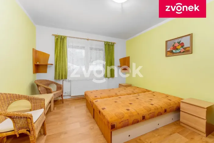 Prodej chalupy, Velké Karlovice, 250 m2