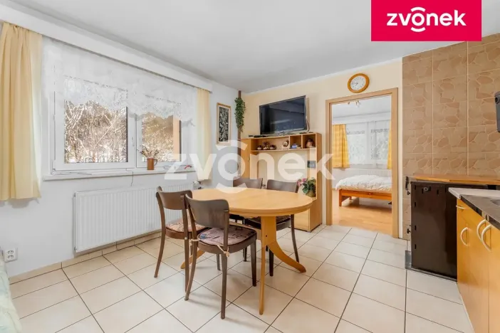 Prodej chalupy, Velké Karlovice, 250 m2