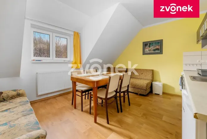 Prodej chalupy, Velké Karlovice, 250 m2