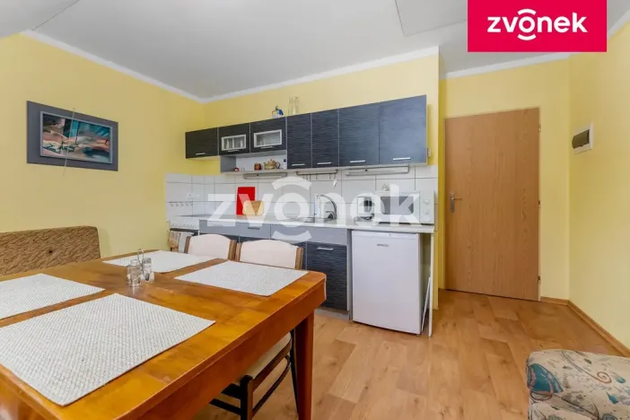 Prodej chalupy, Velké Karlovice, 250 m2