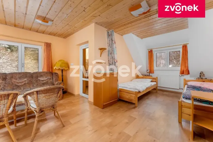 Prodej rodinného domu, Velké Karlovice, 250 m2