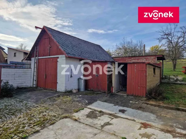 Prodej rodinného domu, Břestek, 360 m2