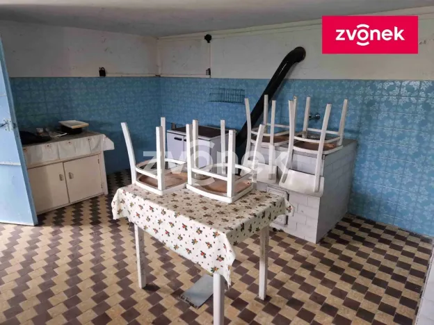 Prodej rodinného domu, Břestek, 280 m2
