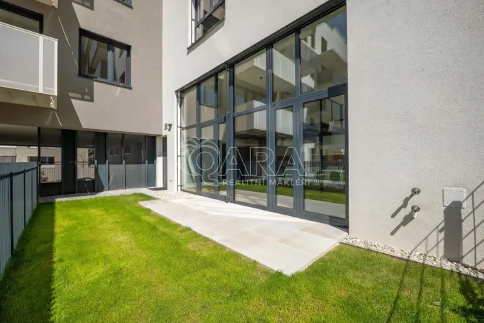 Pronájem bytu 1+kk, Praha - Modřany, Kolmanova, 52 m2