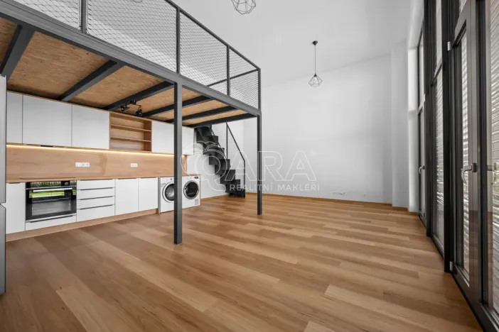 Pronájem bytu 1+kk, Praha - Modřany, Kolmanova, 52 m2
