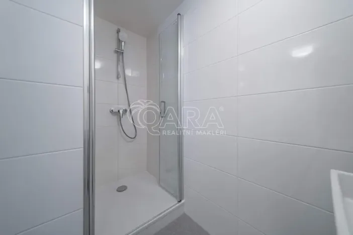 Pronájem bytu 1+kk, Praha - Modřany, Kolmanova, 52 m2