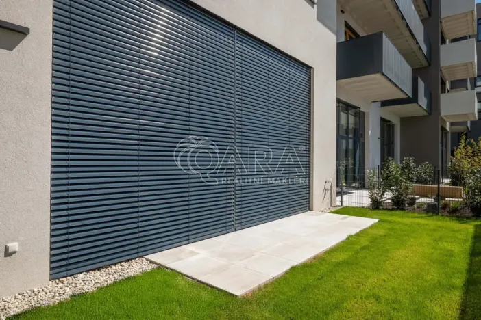 Pronájem bytu 1+kk, Praha - Modřany, Kolmanova, 52 m2