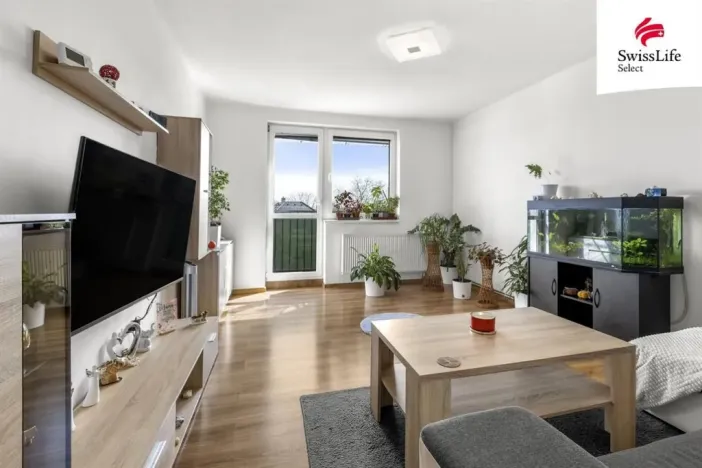 Prodej bytu 3+1, Choltice, Okružní, 64 m2