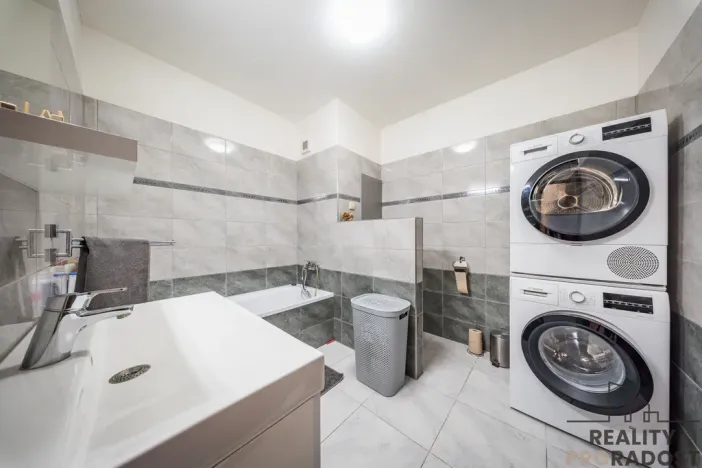 Prodej bytu 3+1, Veselí nad Moravou, 64 m2