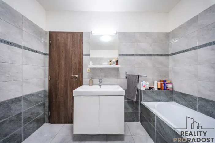 Prodej bytu 3+1, Veselí nad Moravou, 64 m2