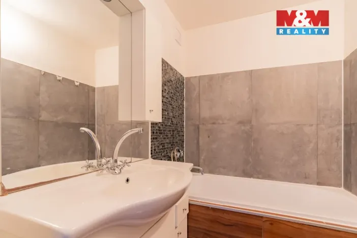 Pronájem bytu 3+1, Cheb, Přátelství, 71 m2