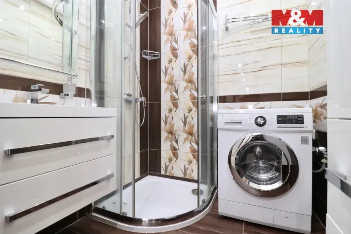 Pronájem bytu 2+1, Ostrov, S. K. Neumanna, 66 m2