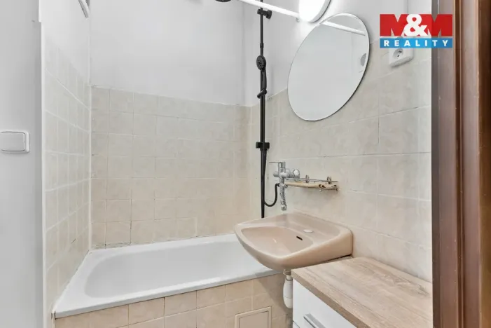 Prodej bytu 2+kk, Stráž pod Ralskem, Máchova, 42 m2