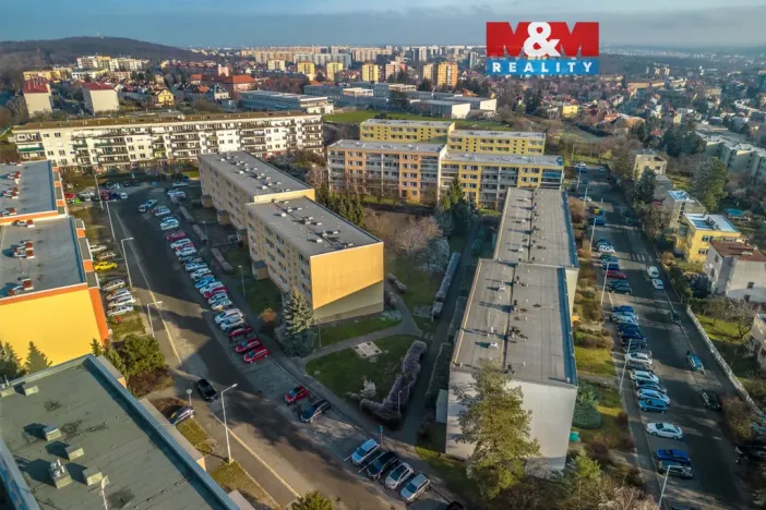 Pronájem bytu 2+kk, Praha - Kobylisy, Chotovická, 43 m2
