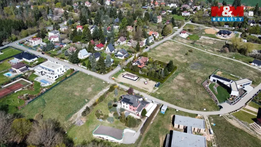 Prodej pozemku pro bydlení, Unhošť, 2025 m2