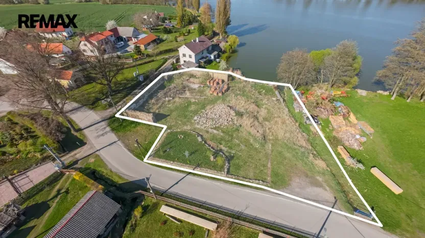 Prodej pozemku pro bydlení, Sedlec-Prčice - Vrchotice, 2006 m2