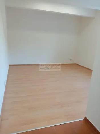 Pronájem bytu 1+kk, Adamov, Nádražní, 27 m2