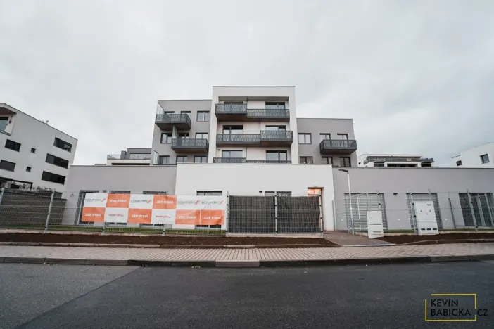 Pronájem bytu 1+kk, Brno - Sadová, Kumpoštova, 30 m2