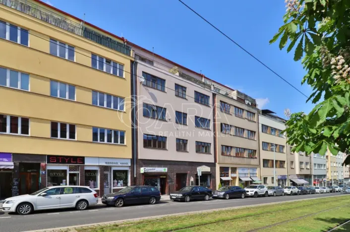 Pronájem obchodního prostoru, Praha - Břevnov, Bělohorská, 30 m2