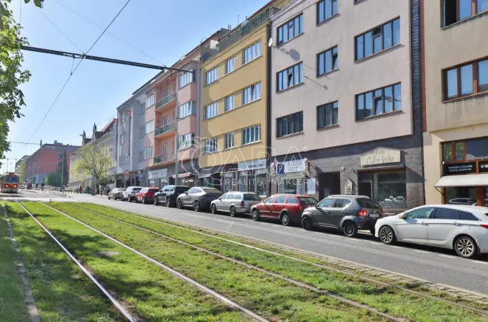 Pronájem obchodního prostoru, Praha - Břevnov, Bělohorská, 30 m2