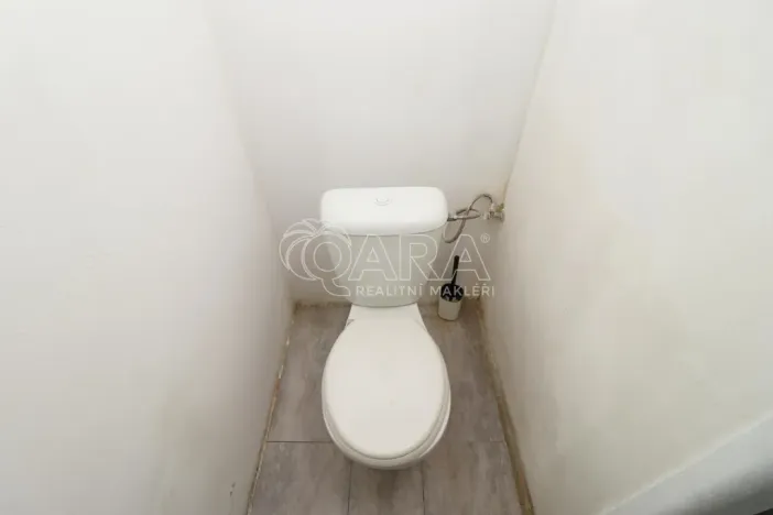 Pronájem obchodního prostoru, Praha - Břevnov, Bělohorská, 30 m2